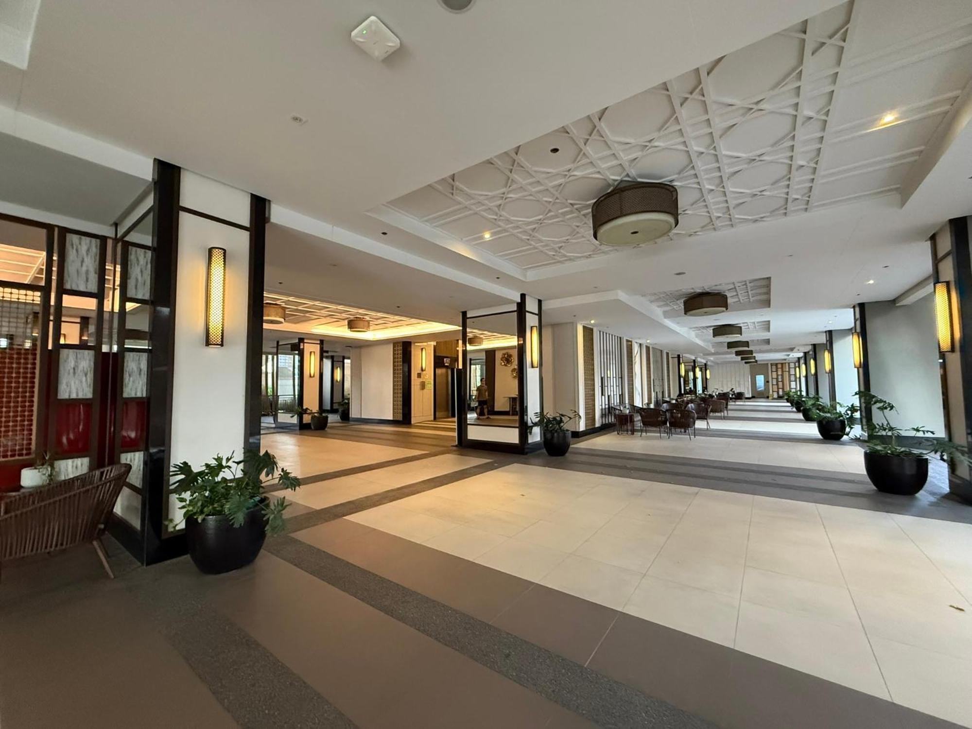 The Orabella 27f Chill Zone With A View Apartment Manila